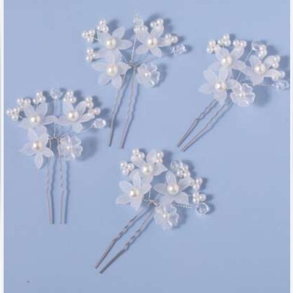 Accessories - $2 HAIR ACCESSORY PINS. NEW. $2 WITH ANY $10 ORDER OR MORE